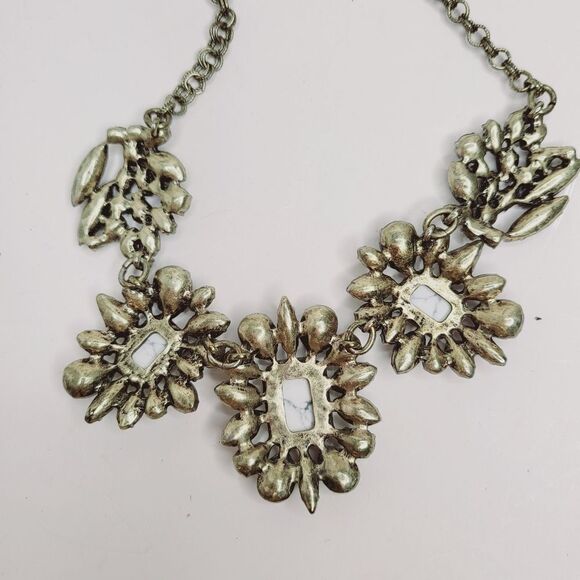 Loft statement necklace - Picture 6 of 6